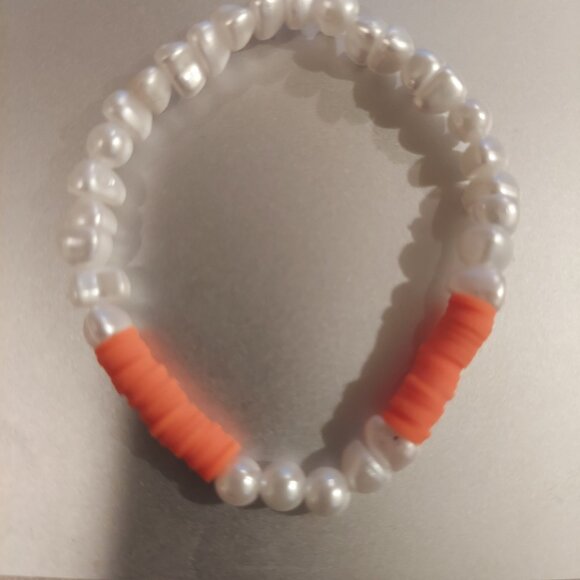 Bracelet and Earring Set - Picture 2 of 6